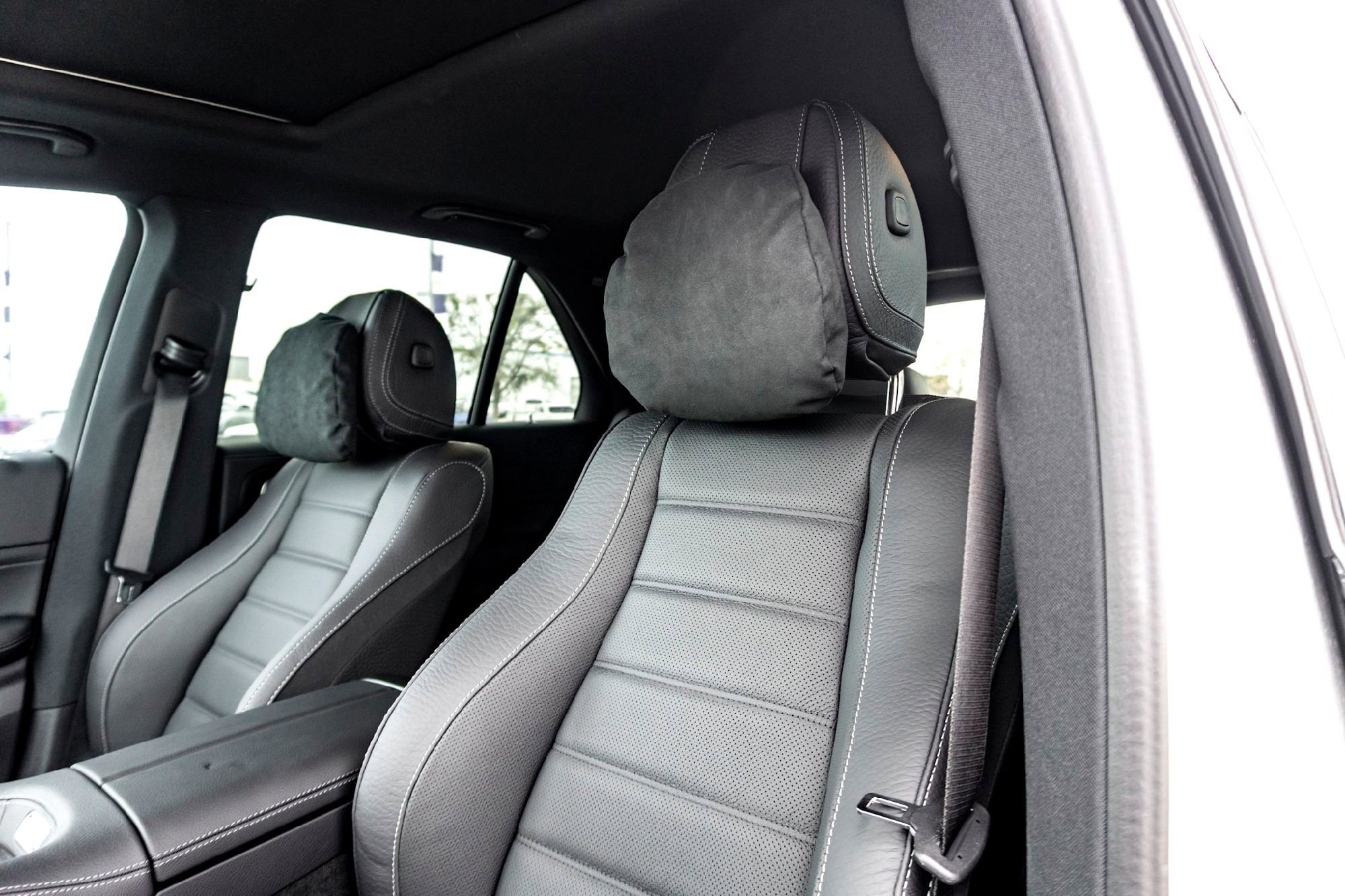 New 2026 MANUFAKTUR Alpine Grey Mercedes-Benz GLE 580 image 9