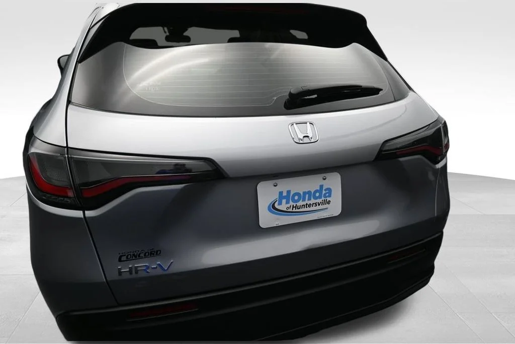 2025 Honda HR-V LX - Photo 14