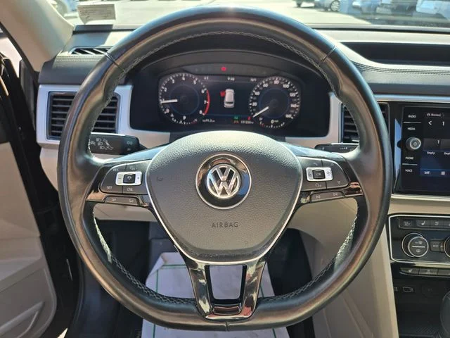 Used 2018 Black Volkswagen SEL Premium image 32