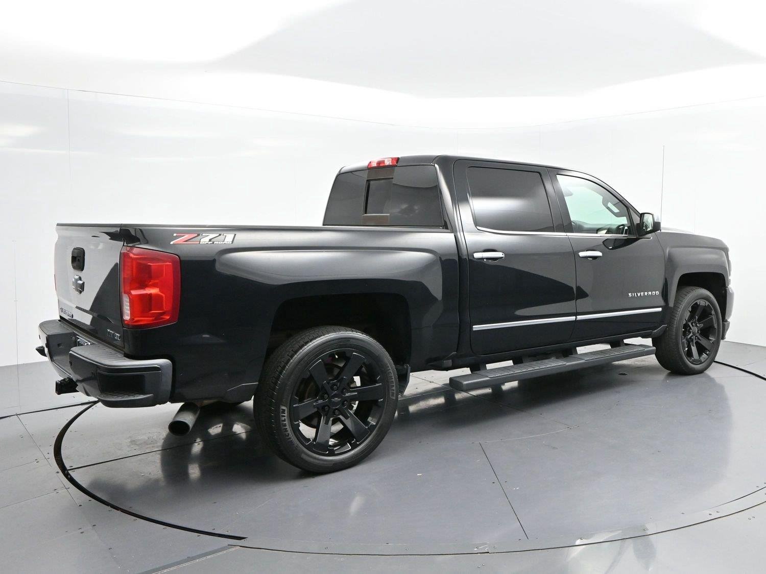 Used 2018 BLACK Chevrolet LTZ image 7