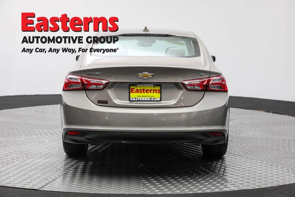 Used 2024 Gray Chevrolet LT image 6