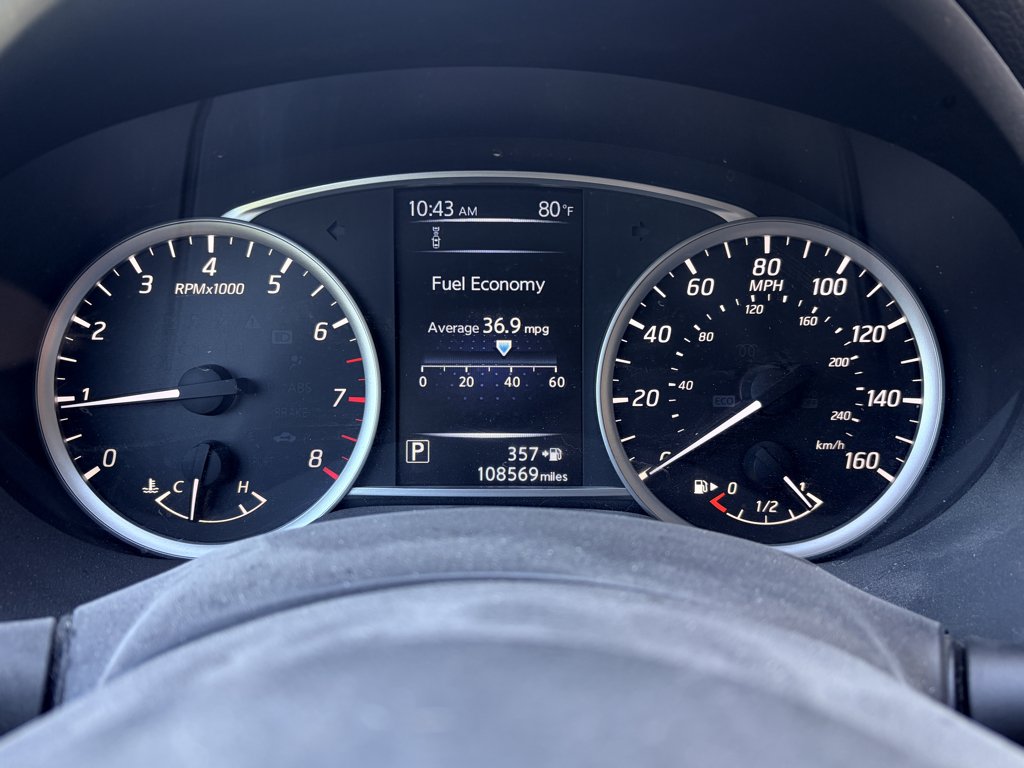 Used 2018 Gun Metallic Nissan SV image 14