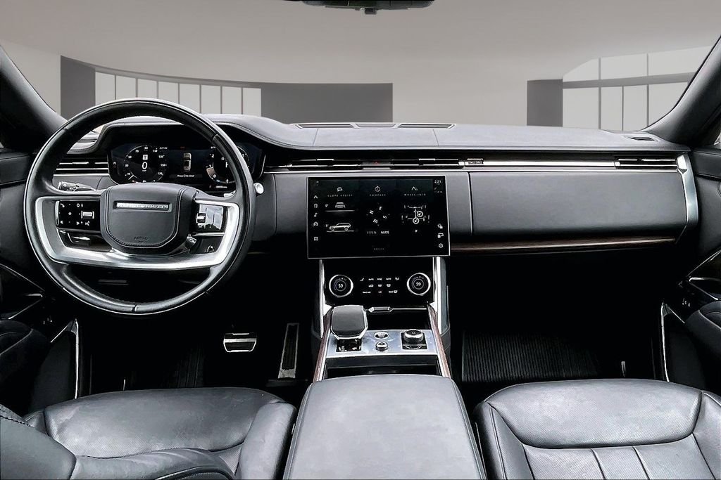 Used 2023 Black Land Rover Autobiography image 15