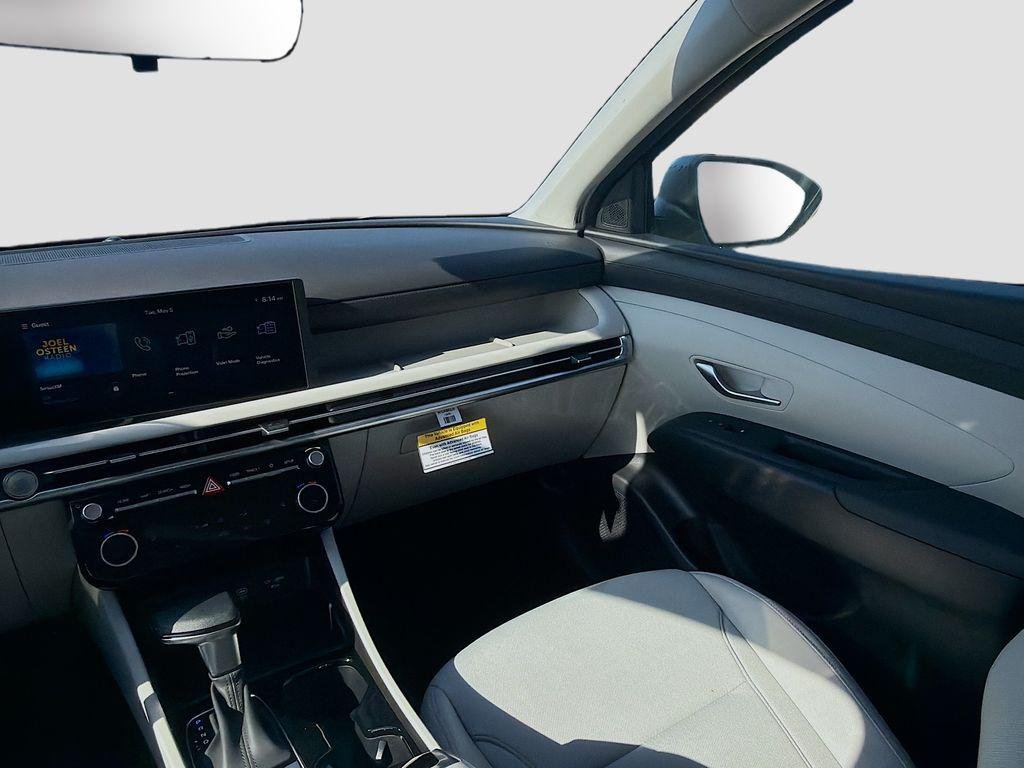 New 2026 Phantom Black Hyundai SEL FWD image 16