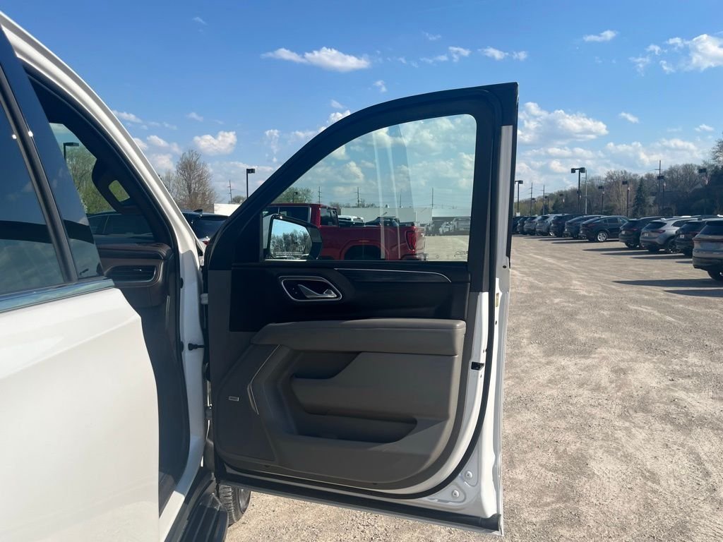 Used 2021 White Frost GMC SLT image 40