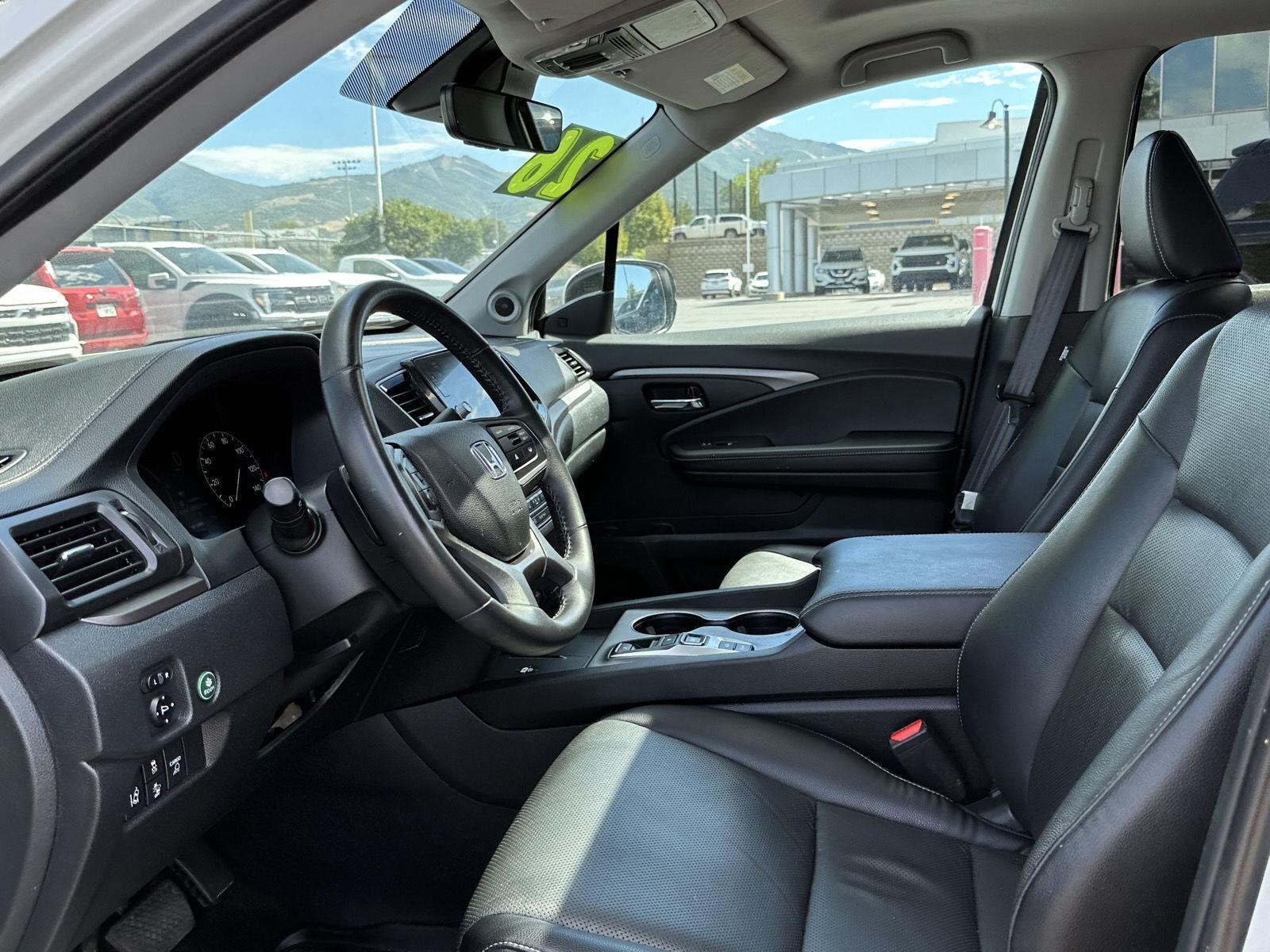 Used 2026 White Honda RTL image 25