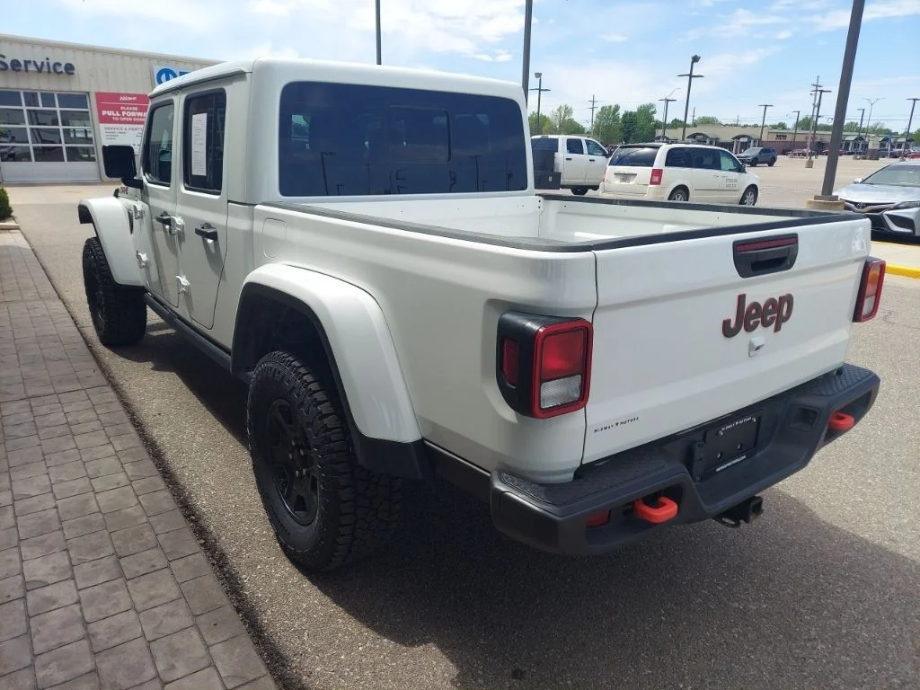 Used 2023 White Jeep Mojave image 5