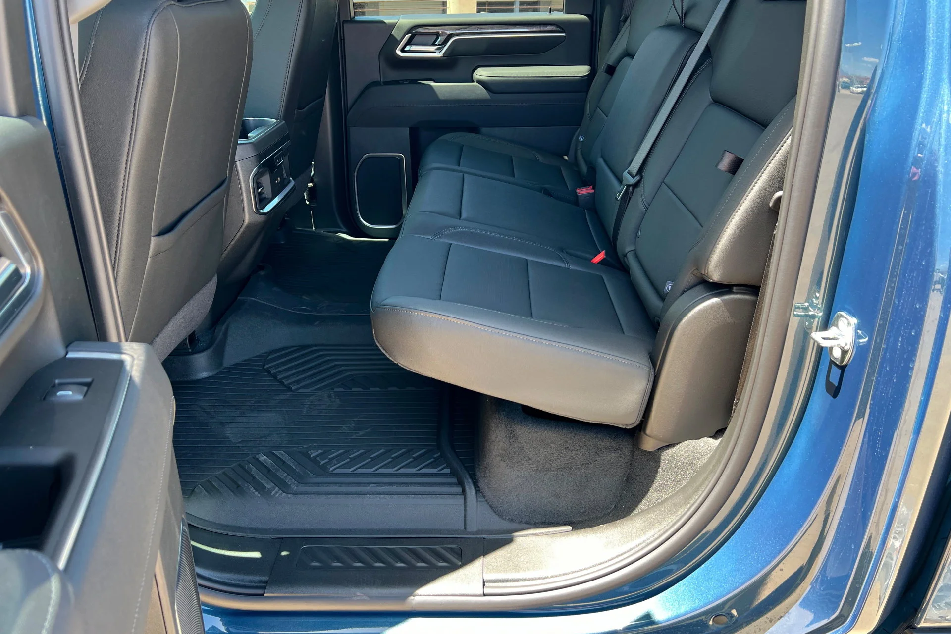 2026 Chevrolet Silverado 2500 HD LTZ - Photo 21