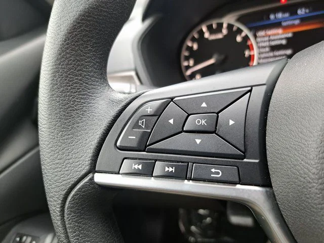2025 Nissan Altima SV - Photo 23