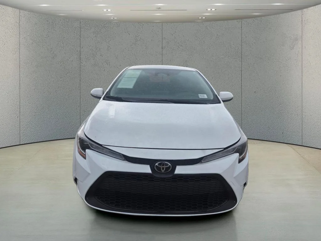 Used 2024 White Toyota LE image 8