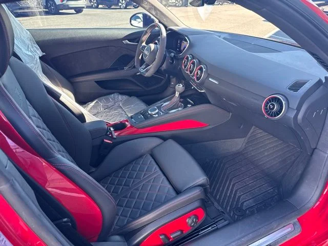 Used 2023 Red Audi 2.0T image 11