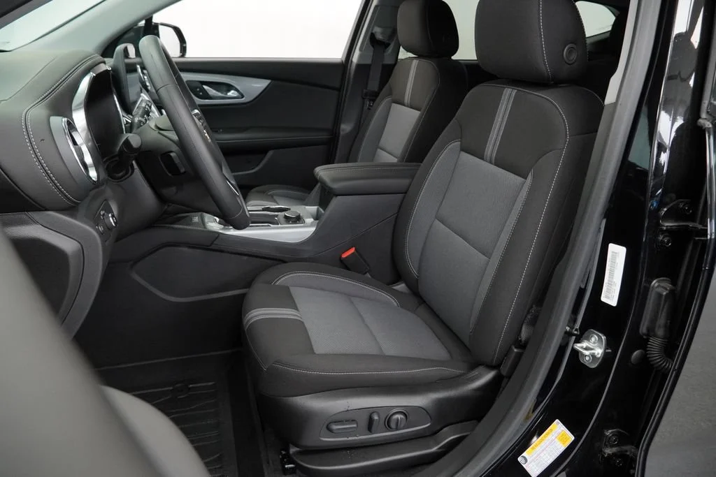 New 2026 Black Chevrolet 2LT image 6