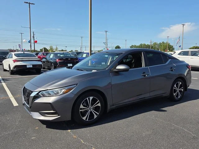 Used 2021 Gray Nissan SV image 3