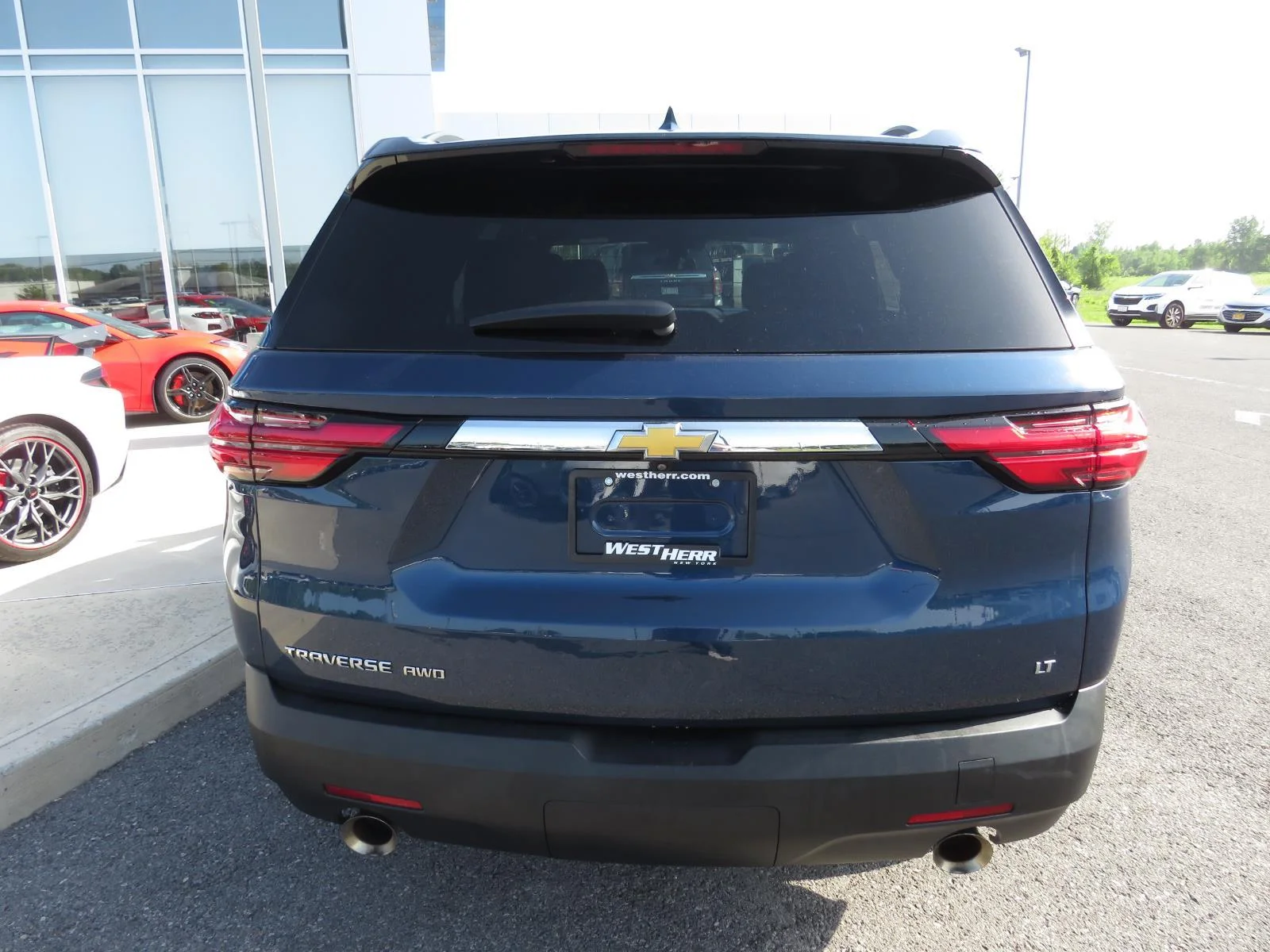 Used 2023 Northsky Blue Metallic Chevrolet LT Cloth image 7