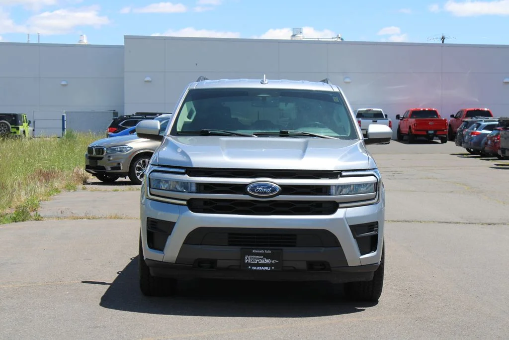 Used 2022 Silver Metallic Ford XLT image 9