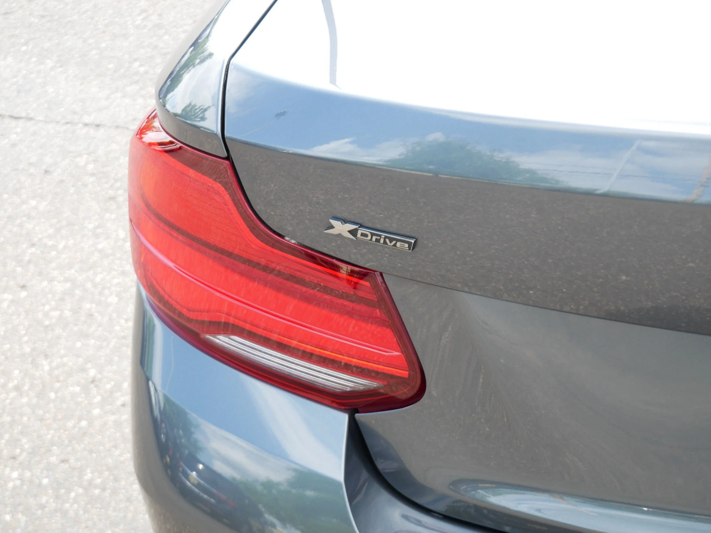 Used 2018 Mineral Gray Metallic BMW M240i xDrive image 17