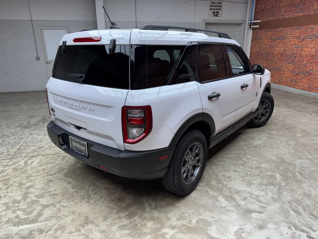 Used 2023 Oxford White Ford Big Bend image 4