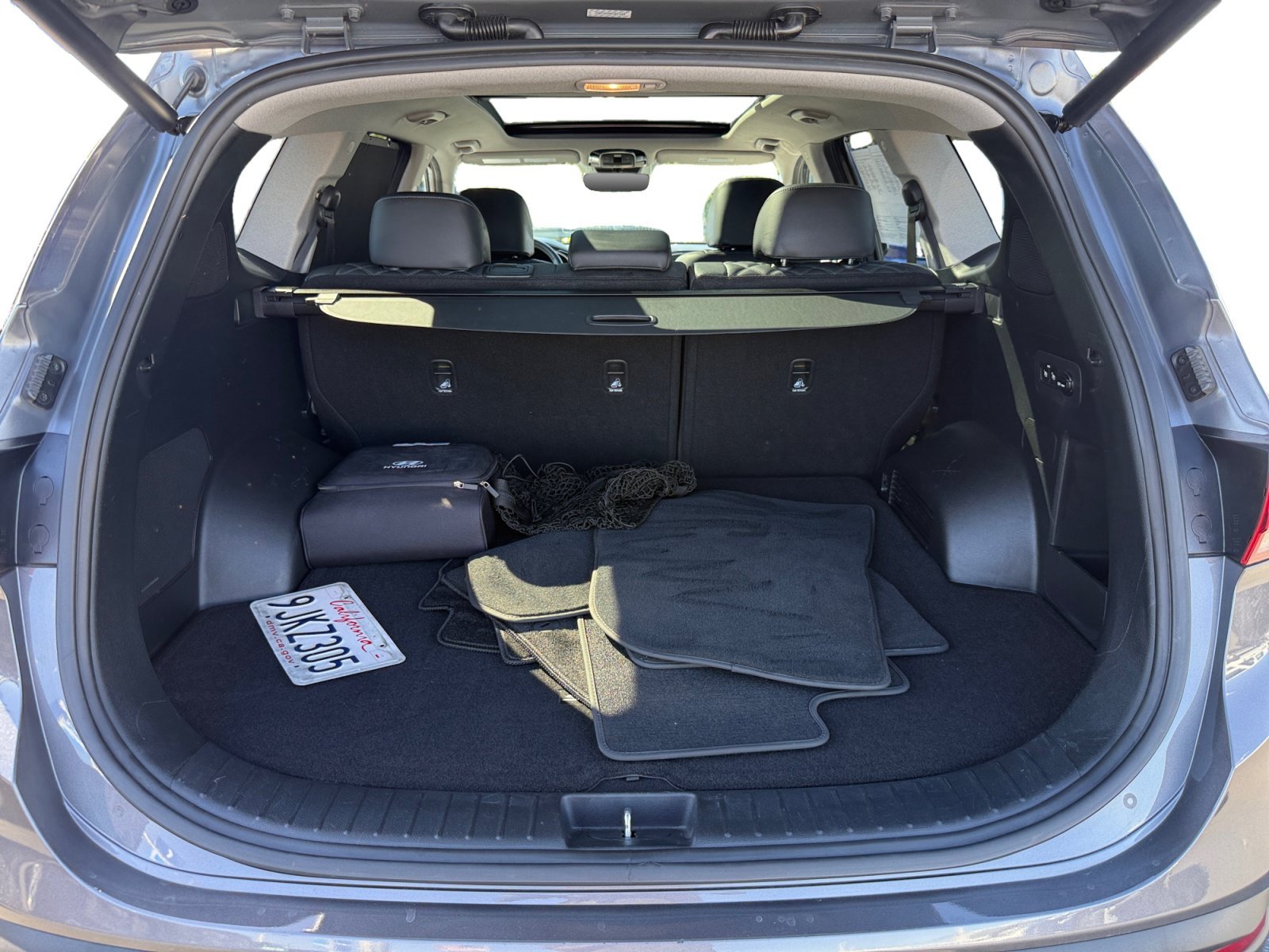 Used 2023 Gray Hyundai Limited image 17