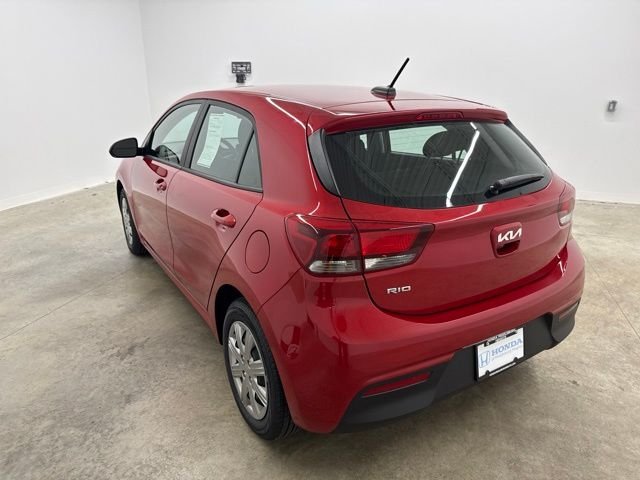 Used 2023 Currant Red Kia S image 7
