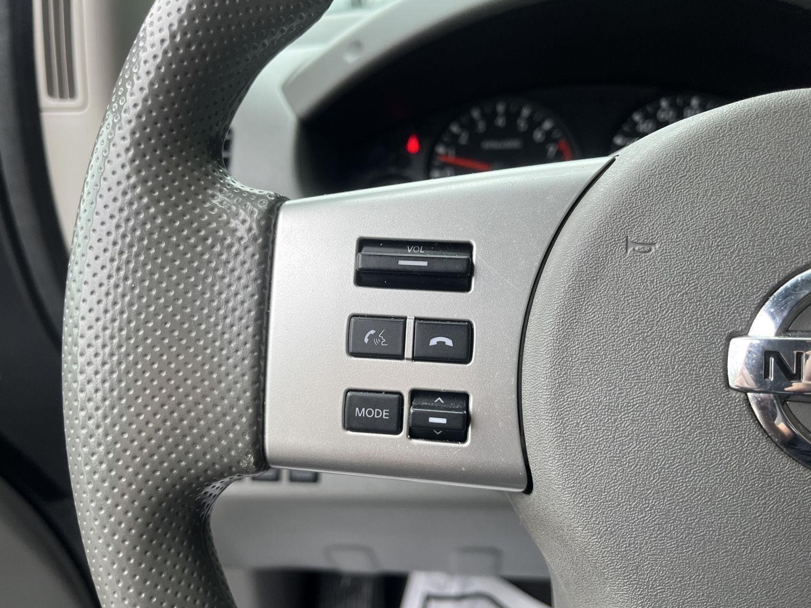 Used 2020 Magnetic Black Pearl Nissan SV image 28