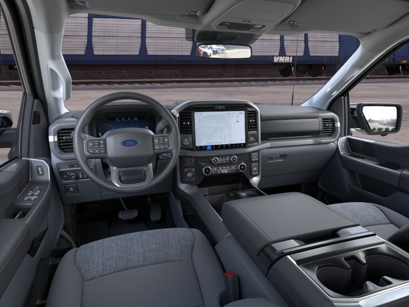 2026 Ford F-150 XLT - Photo 9