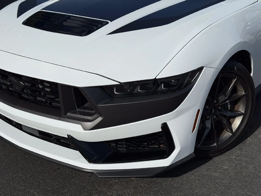 Used 2025 White Ford Dark Horse image 3