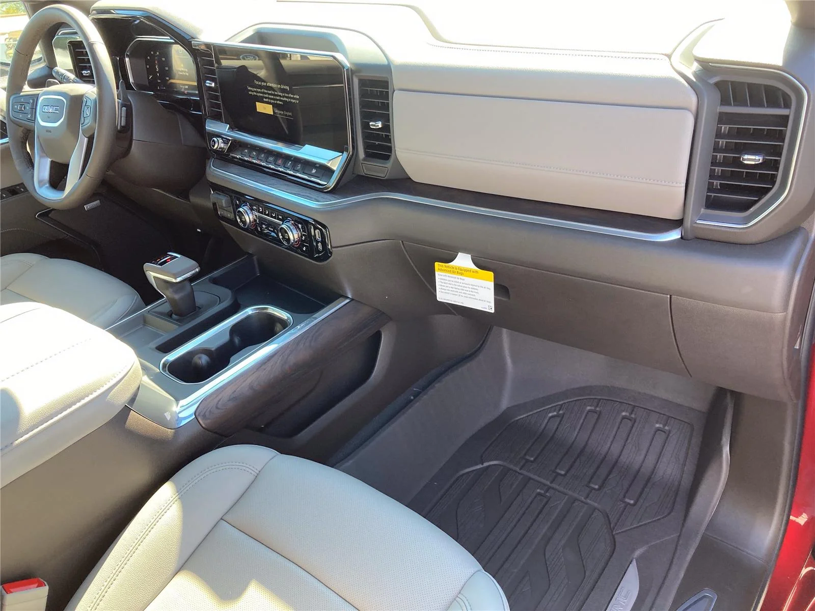 2026 GMC Sierra 1500 SLT - Photo 29