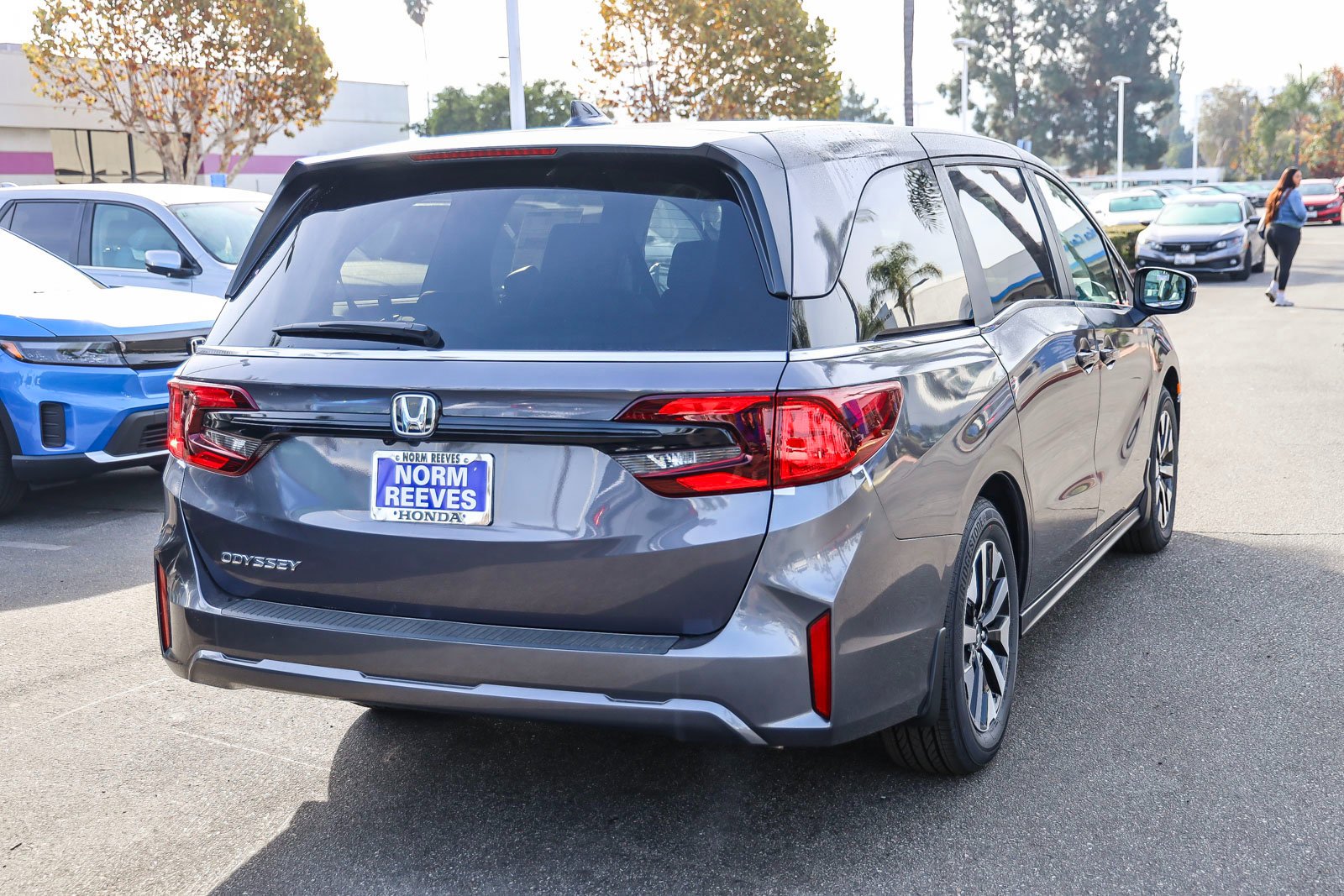 New 2026 Modern Steel Metallic Honda EX-L Auto image 8