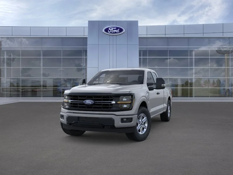 New 2026 Avalanche Ford XLT image 3