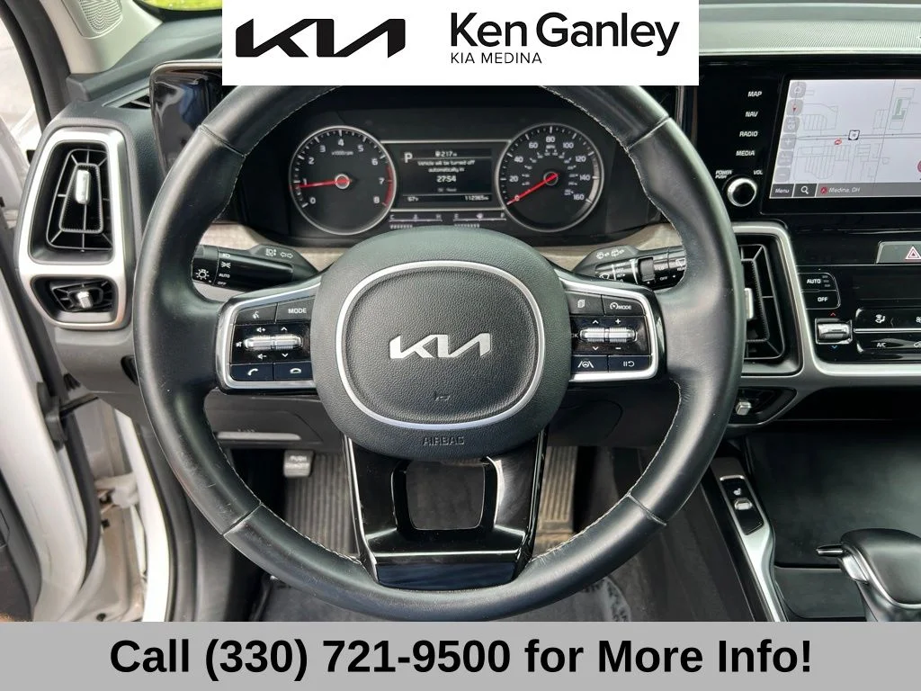 Certified Used 2022 White Kia S image 33