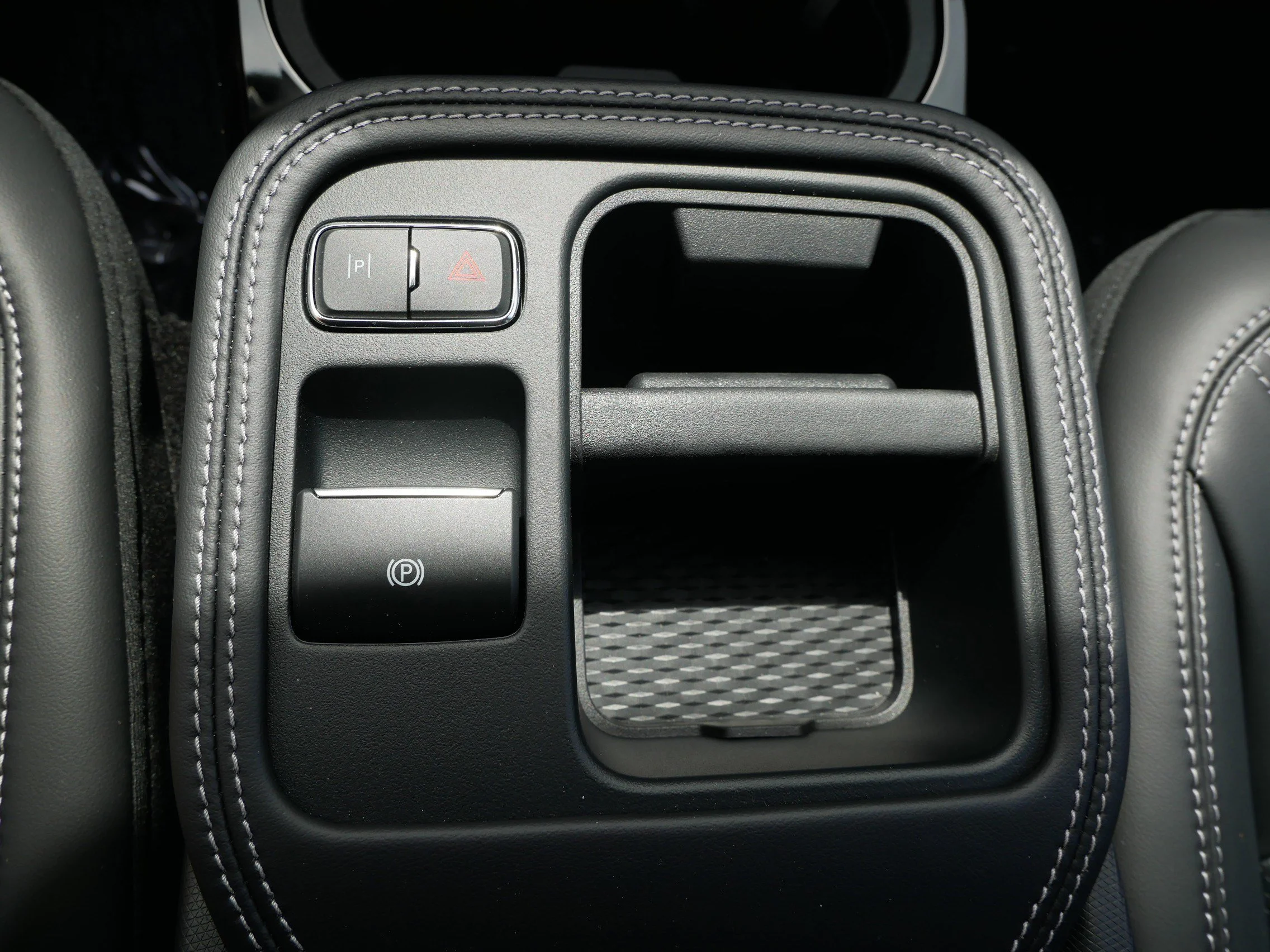 Used 2025 Shadow Black Ford Premium image 33