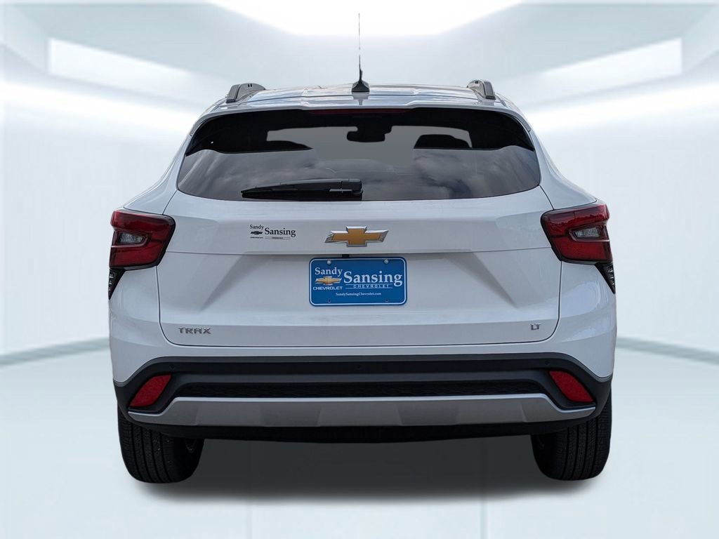 2026 Chevrolet Trax LT - Photo 6