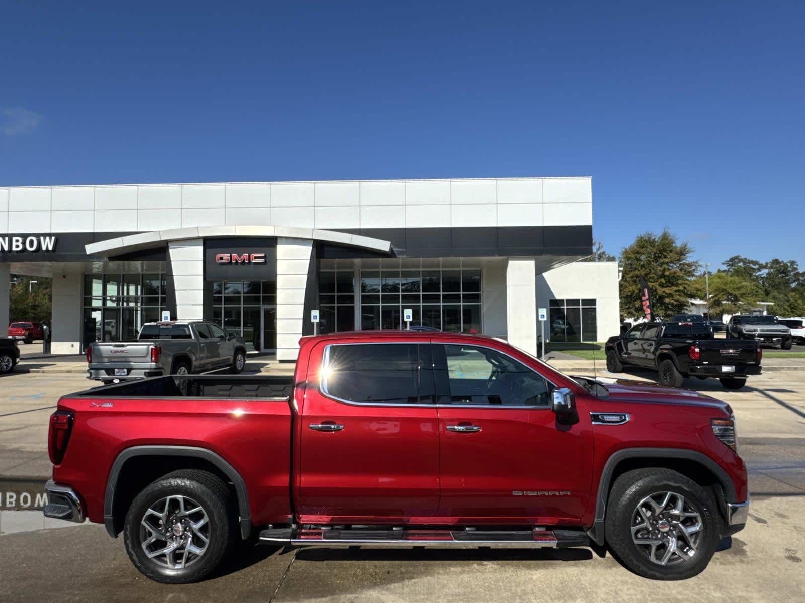 2023 GMC Sierra 1500 SLT