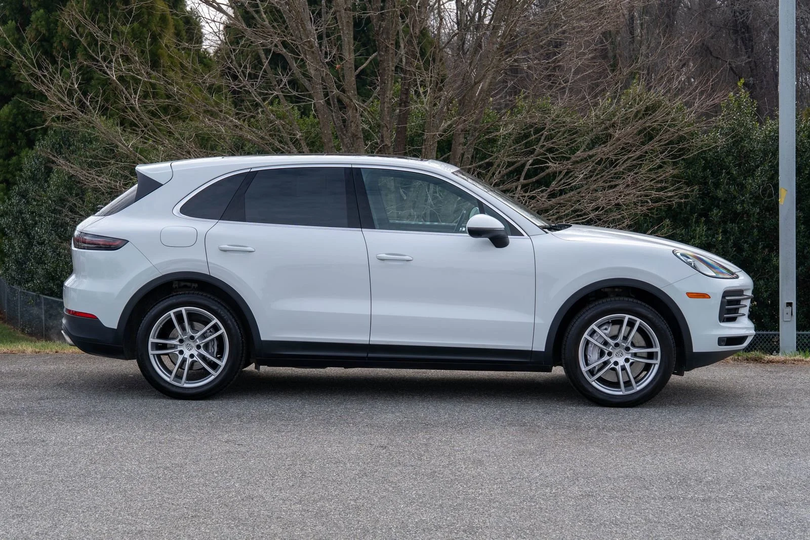 Used 2023 White Porsche Base image 8