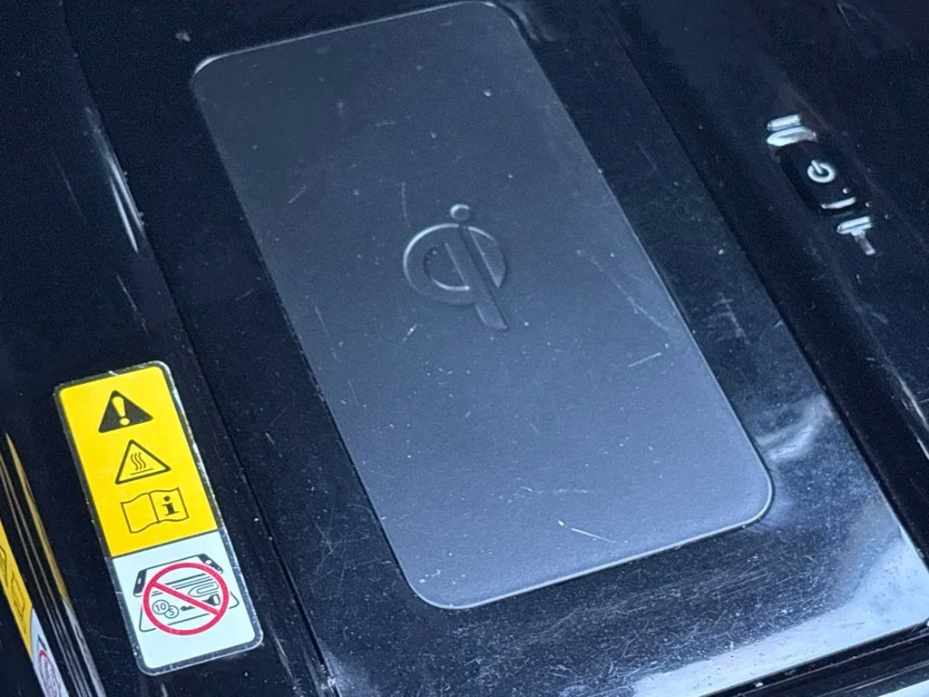 Used 2019 Black Toyota XLE AWD-e image 32