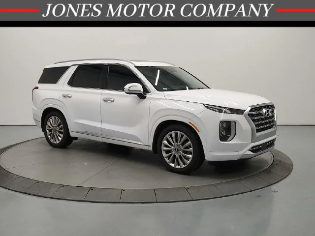 Used 2020 White Hyundai Limited image 1
