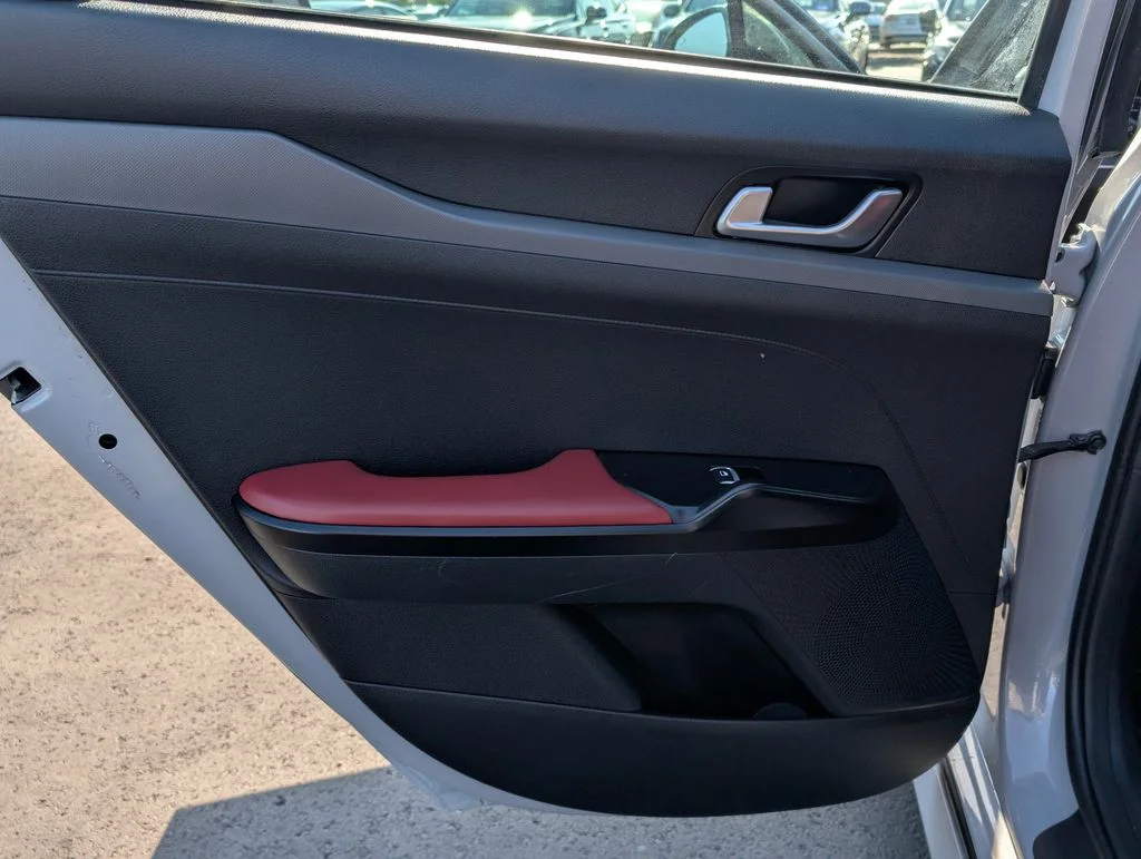 2021 Kia K5 GT-Line - Photo 15