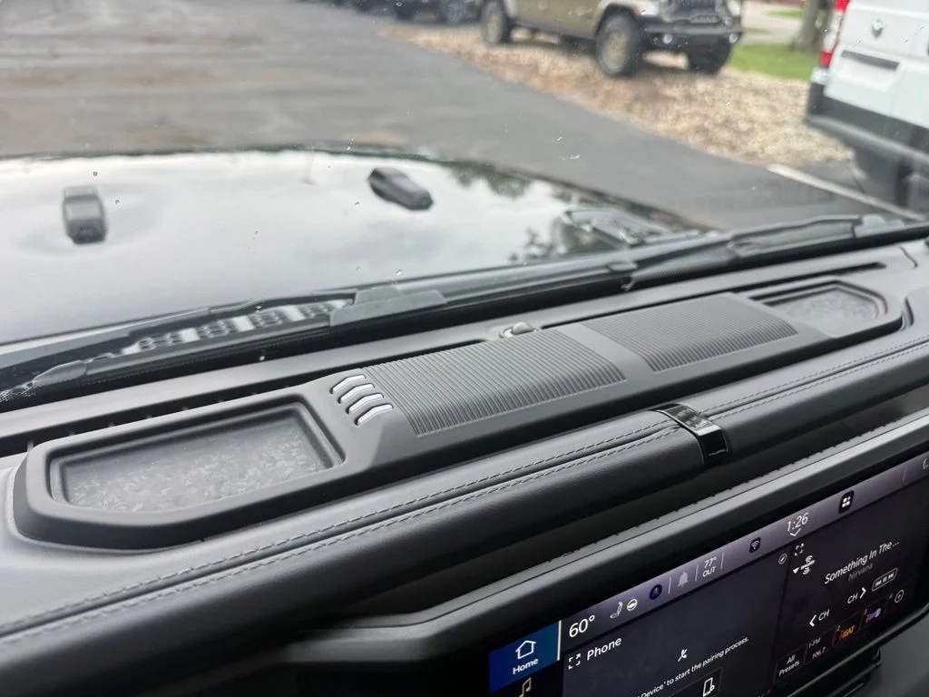 Used 2025 Black Jeep Sahara 4xe image 25