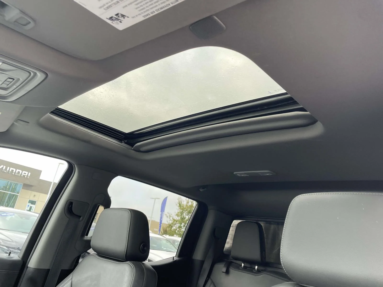 Used 2020 Dark Sky Metallic GMC SLT image 10