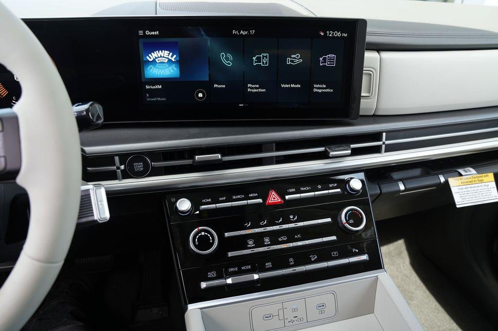 New 2026 Phantom Black Hyundai SE image 13