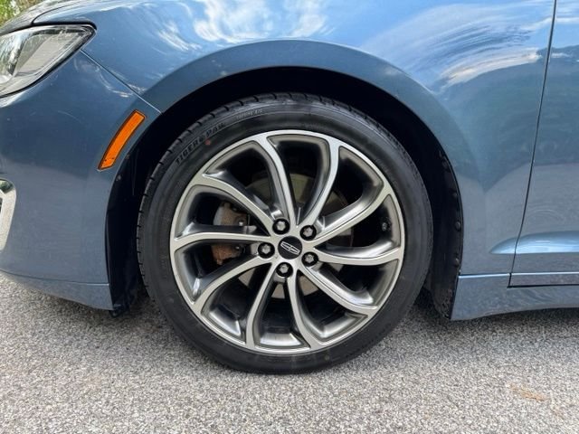 Used 2019 Lincoln MKZ Reserve I with VIN 3LN6L5D95KR617075 for sale in Crown Point, IN