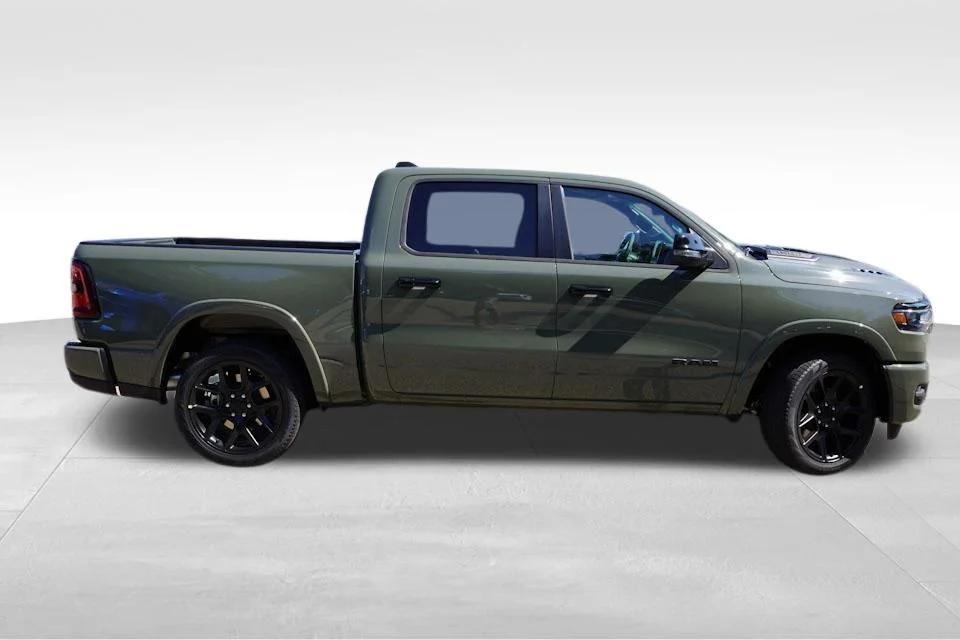 New 2026 Canyon Lake Exterior Paint RAM Laramie image 2