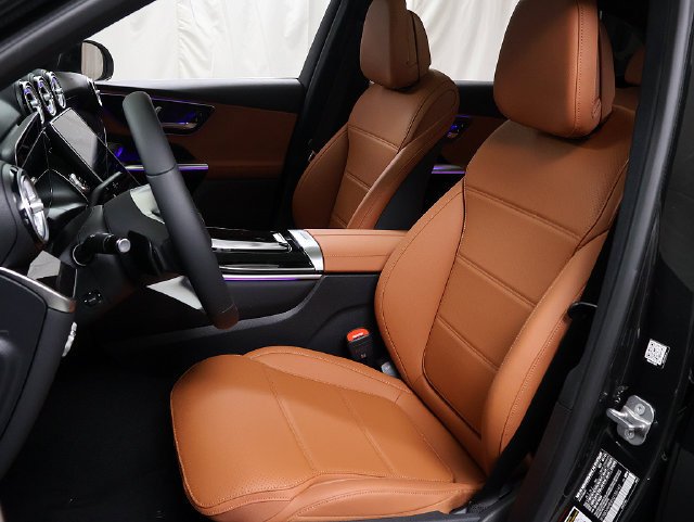 New 2027 Graphite Grey Metallic Mercedes-Benz GLC 300 image 37