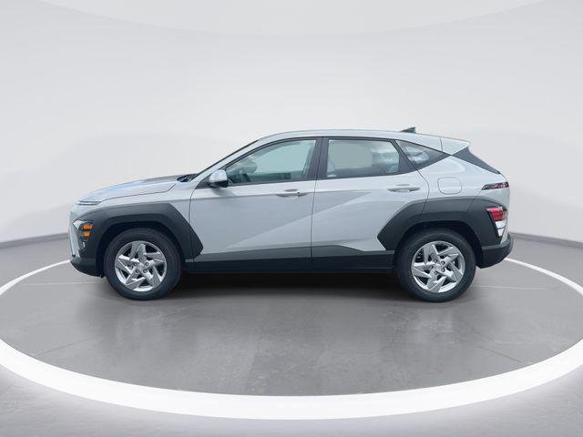 New 2026 Gray Hyundai SE FWD image 5