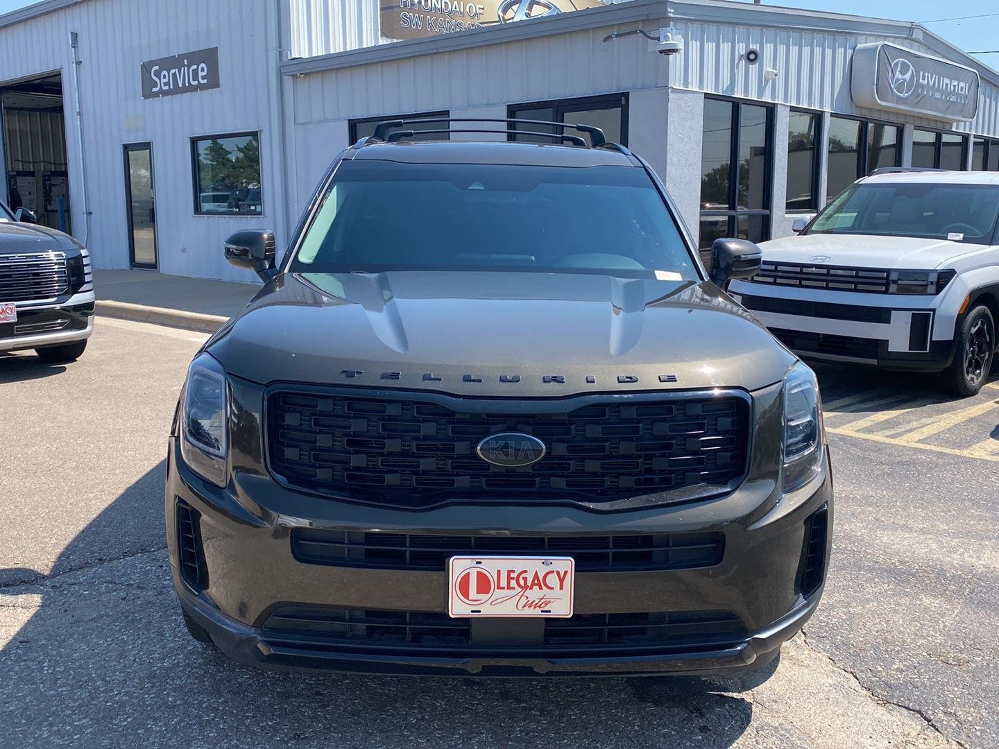 Used 2021 Dark Moss Kia EX image 8