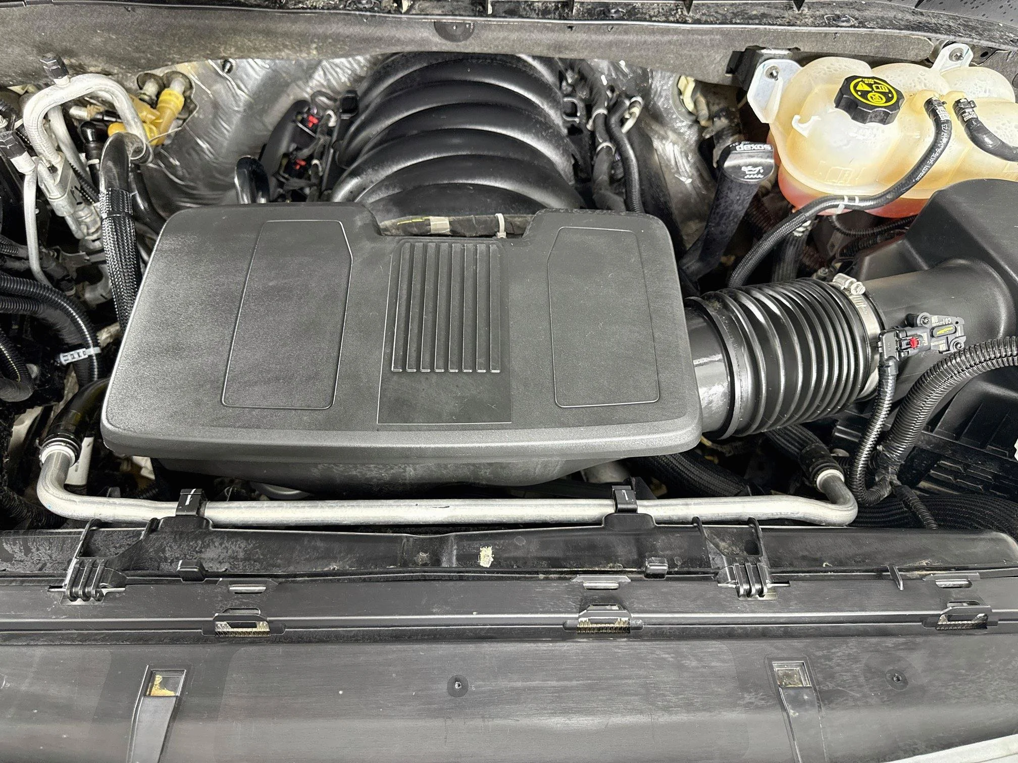 Used 2023 STERLING GRAY METALLIC Chevrolet LS image 32