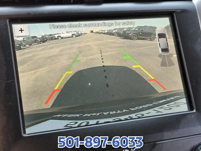 Used 2019 Black FORD SE FWD image 19