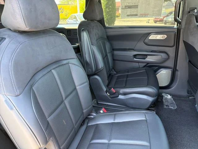New 2027 Black Jade Green Kia SX-PRESTIGE image 22