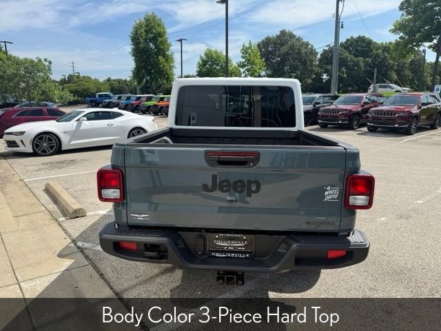 New 2026 Anvil Clearcoat Jeep Sahara image 5