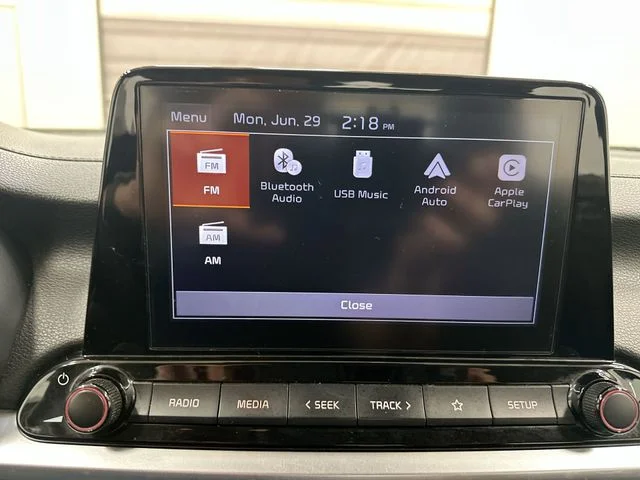 Used 2022 Snow White Pearl Kia LXS image 13